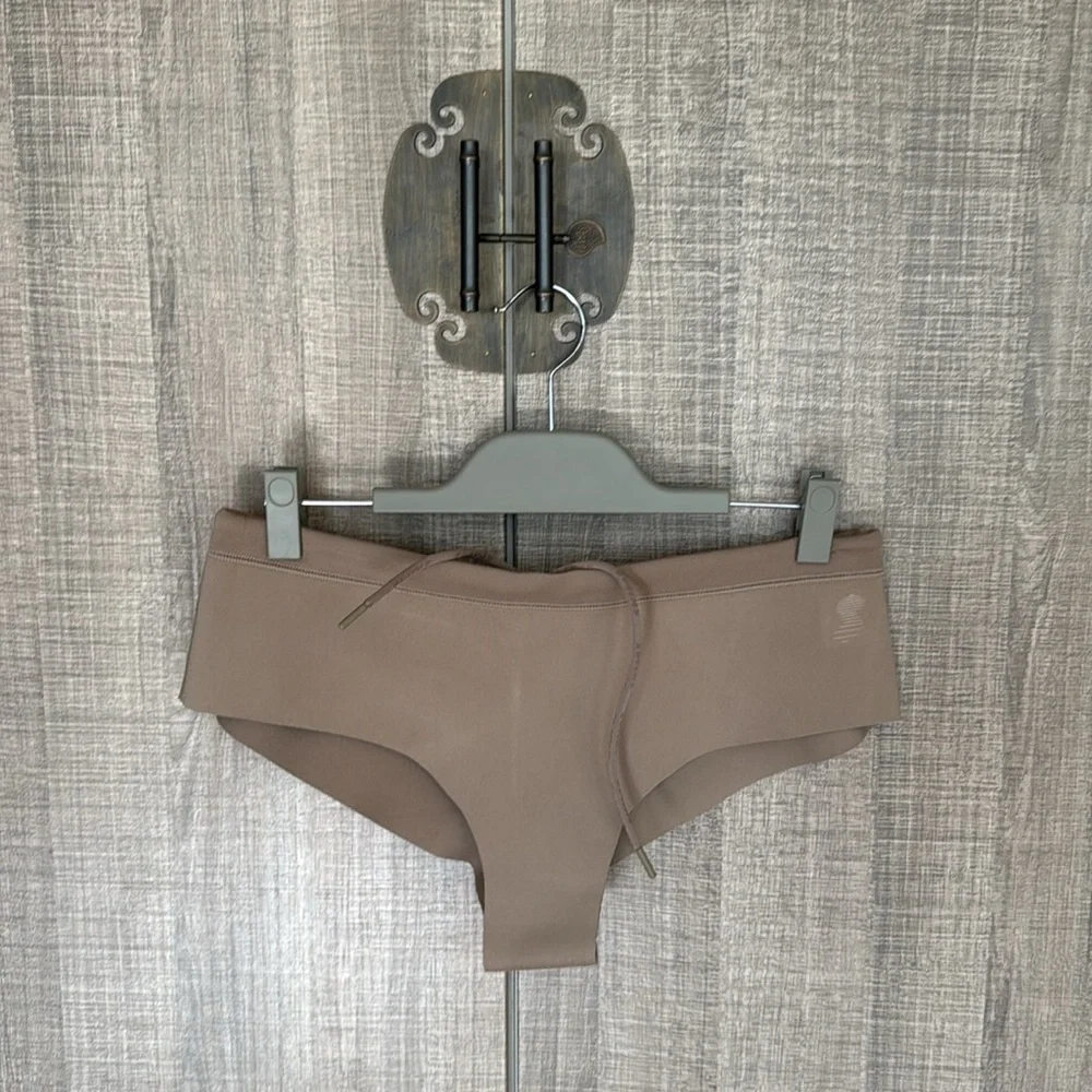 SKIMS Sport Swim Cheeky Bottom | Desert‎
